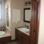 Master Bathroom (The Silvercrest)